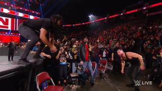 ¡No se pueden ni ver! Dean Ambrose y Seth Rollins dieron un adelanto de su duelo en RAW [VIDEO]
