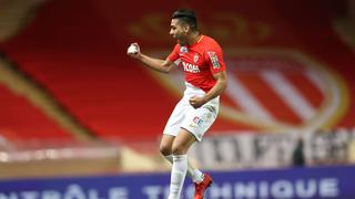 Pónganse de pie y aplaudan: el espectacular gol de media cancha de Radamel Falcao en Copa de Francia