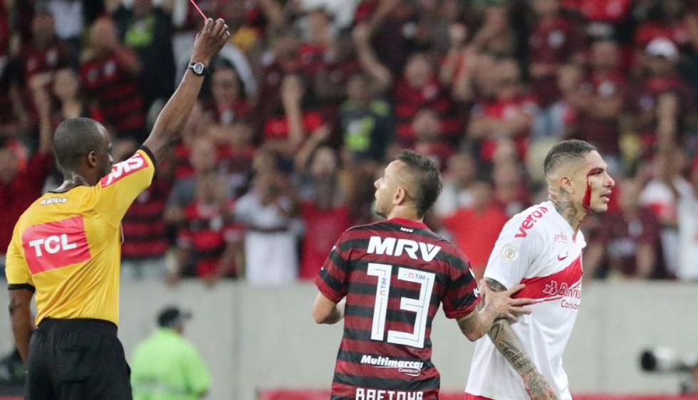 Paolo Guerrero fue expulsado sobre el final del primer tiempo del duelo entre Flamengo e Internacional. (Video: Globo)