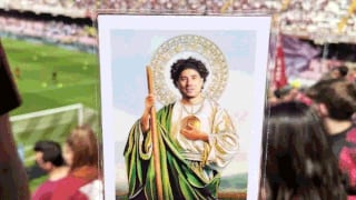 ¡Héroe en la Serie A! ‘Memo’ Ochoa es inmortalizado como ‘santo’ en el Salernitana