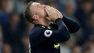 El fútbol resumido en una sola foto: la increíble y fulminante postal que dejó el gol de Rooney al City