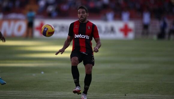 Cristian Bordacahar estuvo presente en la primera final de ida de la Liga 1 2022. (Foto: GEC)