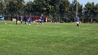 Jugadores de Sporting Cristal entrenaron en Chile con los ojos vendados [VIDEO]