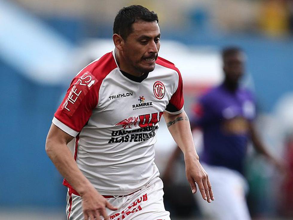 Alexander Fajardo dejó UTC y llegó a Mannucci.