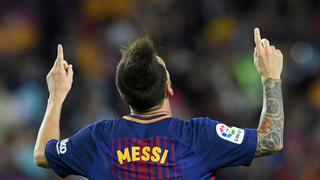 ¡De pie, señores! Messi completó espectacular triplete tras gol que nació con taco de lujo