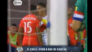 Selección: ¿qué le gritó Paolo Guerrero a Jean Beausejour ante Chile?