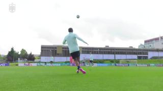 Thiago y Rodri la ‘rompieron’ en espectacular exhibición de pases y control en entrenamiento [VIDEO]