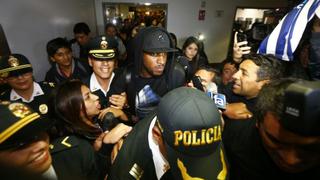 Selección Peruana: partida de Jefferson Farfán generó locura en el aeropuerto Jorge Chávez (VIDEO)