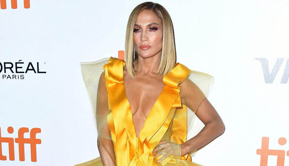 Jennifer Lopez, Marc Anthony y Álex Rodríguez vuelven a reunirse para alentar a Emme. (Foto: AFP)