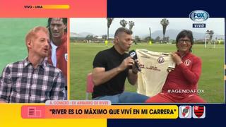 Martín Liberman ‘reclamó’ por su camiseta de Universitario a Ángel Comizzo en plena entrevista [VIDEO]