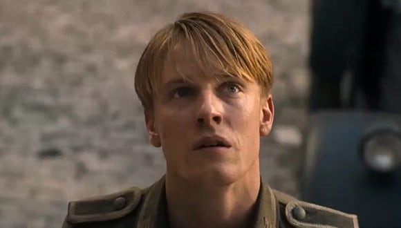 En "La luz que no puedes ver", Louis Hofmann toma el papel del soldado alemán Werner Pfennig (Foto: Netflix)