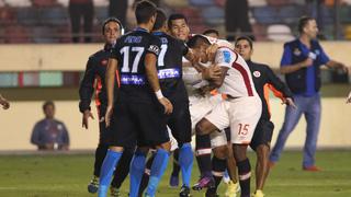Árbitros se pronunciaron sobre peleas de jugadores de Universitario y Alianza Lima