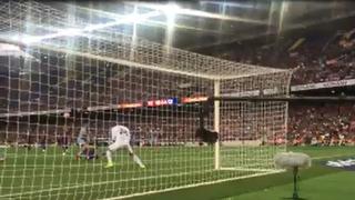 Messi: su extraordinario pase de chalaca a Suárez visto desde atrás del arco