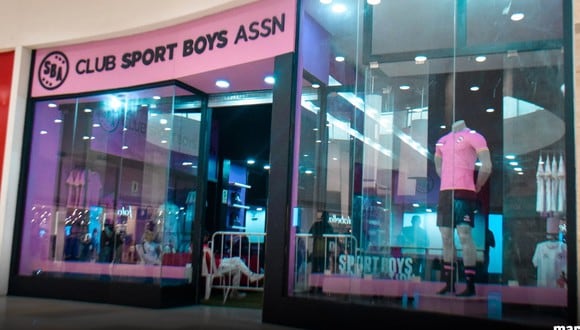 Sport Boys abrió su primera tienda rosada en un centro comercial. (Foto: Sport Boys)