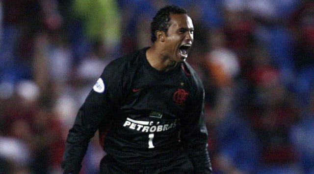 Bruno Fernandes da Souza: el guardameta del Flamengo fue detenido en el 2010 por asesinar a su esposa. (Agencias)