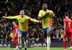 ¡Gol de Jhon Córdoba! Cabezazo letal para el 1-0 del Colombia vs. Rumanía [VIDEO]