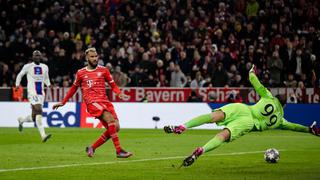 ¡Grosero error en defensa! Gol de Choupo-Moting para el 1-0 de Bayern vs. PSG [VIDEO]