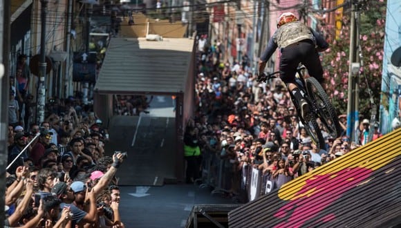 Circuito internacional de Downhill urbano llega a Perú. (Foto: Red Bull Content Pool)