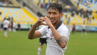 Al 'Mago' Valdivia no le gusta esto: 'Canchita' lo reemplazó en el once y respondió con gol en amistoso