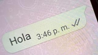 WhatsApp: por qué no aparece el doble check gris en una conversación