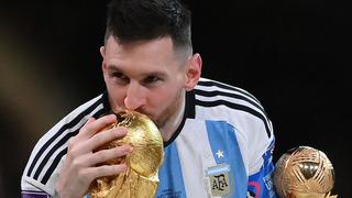 Lionel Messi: el divertido error que tuvo al levantar la Copa Mundial en Qatar 2022 con Argentina 