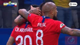 ¡Era el 1-0! Aránguiz aprovechó el error de la defensa de Colombia pero el VAR le anuló el gol [VIDEO]