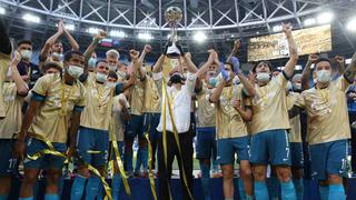 La celebración del Zenit campeón con mascarillas y bengalas en San Petersburgo [VIDEO]