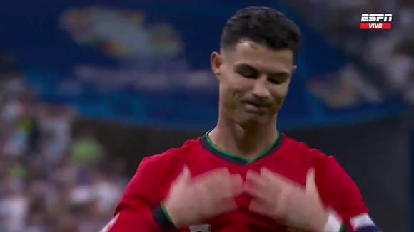 Cristiano Ronaldo anotó gol en la tanda de panales en el Portugal vs. Eslovenia. (Video: ESPN).