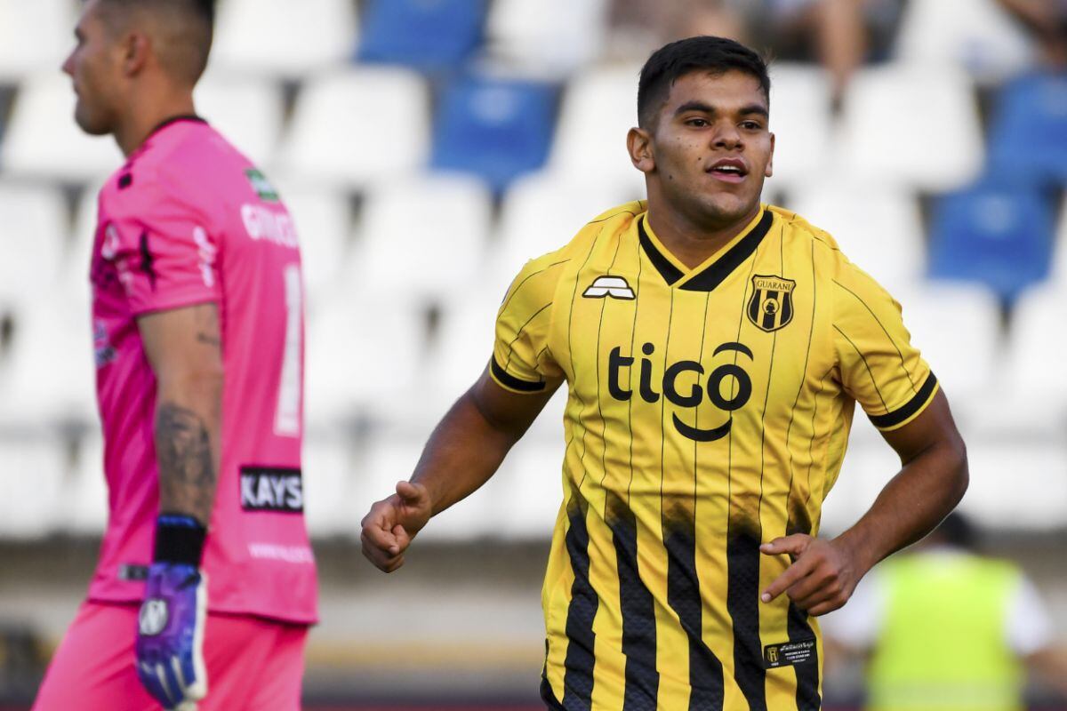 Guaraní venció a Palestino en Santiago por la ida de la Fase 3 de Copa Libertadores 2020.