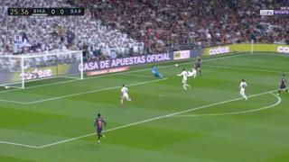 ¡Courtois mal parado! El golazo de Rakitic que dejó mudo [otra vez] al Bernabéu [VIDEO]