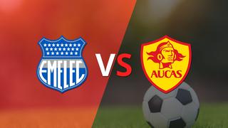 Termina el primer tiempo con una victoria para Emelec vs Aucas por 1-0