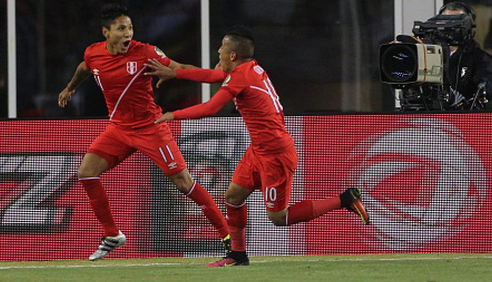 Como Ruidíaz y Cueva: peruanos que jugaron en Chile en los últimos años. (Getty Images / USI)