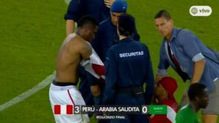 Selección Peruana: el gesto de Jefferson Farfán con hincha que se metió a la cancha [VIDEO]