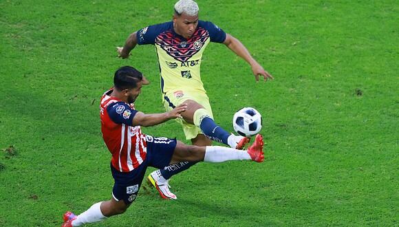 América vs. Chivas jugaron por la jornada 10 de la Liga MX 2021 este sábado (Foto: Getty Images).