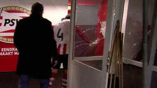 PSV: Santiago Arias explota tras expulsión y rompe vidrio en el estadio