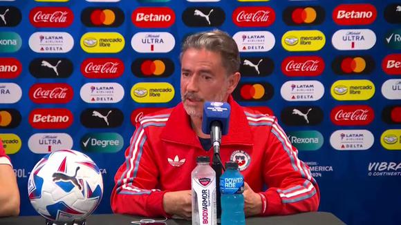 La ausencia de Gareca es un "inconveniente" que Chile sabrá solucionar, dice su asistente. (Video: EFE)