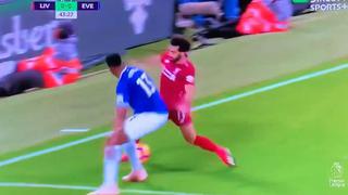 ¡Por aquí no pasas! La férrea marca de Yerry Mina contra Salah en el Everton-Liverpool [VIDEO]