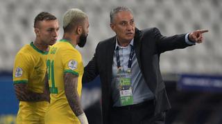 “Tiene que despertarse”: Tité se sumó a las críticas a Pitana tras el Colombia vs. Brasil