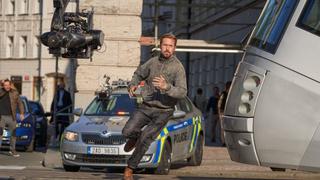 “El Hombre Gris”, protagonizada por Chris Evans y Ryan Gosling, llegará a Netflix en julio