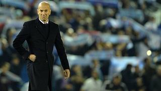 Zidane carga contra Piqué: "Mis jugadores sí respetan a los árbitros"