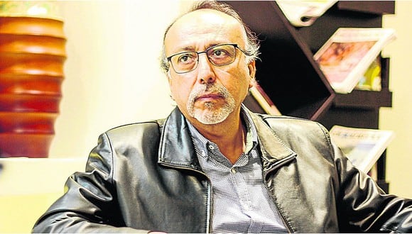 Umberto Jara, director de la revista Once, realizó una fuerte denuncia contra la FPF. (Foto: GEC).