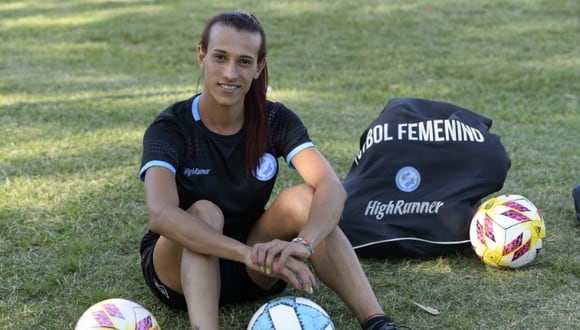 Mara Gómez será la primera persona transgénero en la Primera División argentina. (Foto: AFP)