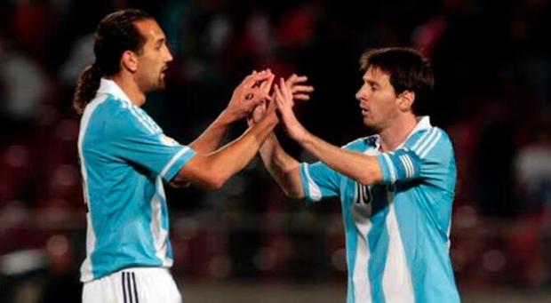 Barcos y las dos veces que jugó al lado de Messi con Argentina. (Difusión)