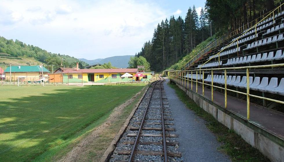 1. Estadio Ottmar Hitzfeld - Suiza. A 2000 metros es el estadio más alto de Europa y se ubica en los alpes suizos (90min).