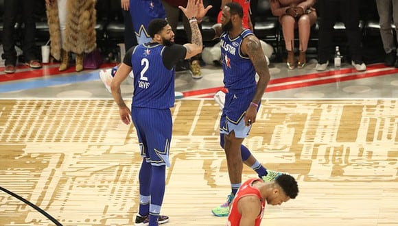'La Ceja' Davis y LeBron James se lucieron en el All Star Game 2020. (Foto: Getty Images)