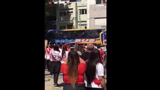 ¿Se suspende la final? El brutal ataque con piedras al bus de Boca Juniors en su llegada al Monumental [VIDEO]