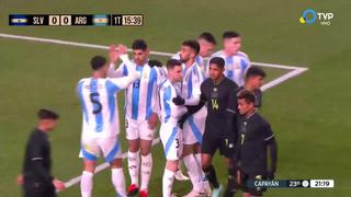 ¡De cabeza! Gol de Cristian Romero para el 1-0 de Argentina vs. El Salvador