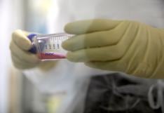 Fueron todo un éxito: anuncian primeras pruebas en Francia de remedio contra el coronavirus 