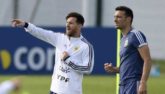 Lionel Scaloni contó detalles del estado de Messi tras su contagio de COVID-19. (Foto: EFE)