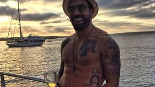 Mientras Argentina está en crisis... Lavezzi fue grabado en ridículo estado bajo los efectos del alcohol